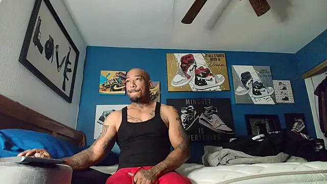 athephenomenal1 online show from 11.19.25