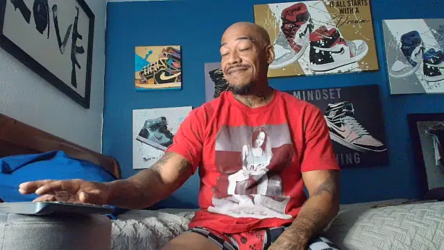 athephenomenal1 online show from 11.20.25