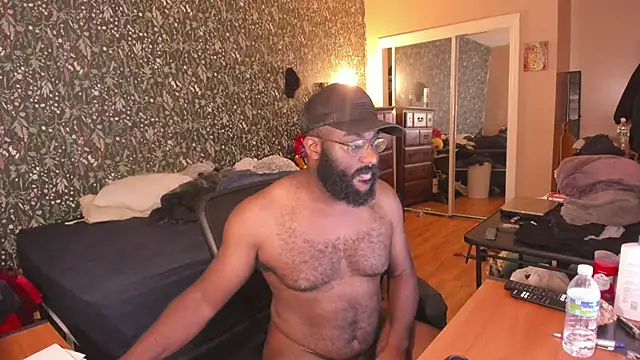 MrChuckDailyXXX online show from 07.12.26