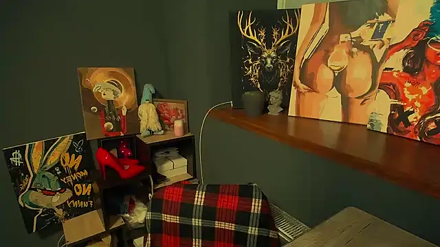 luxie milady online show from 04.01.26