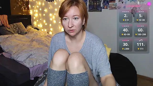 Snapshot of licentia__poetica chatting on 12.08.24 licentia poetica online show from 12.08.24