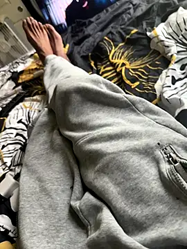 Snapshot of Big-dick_1 chatting on 11.09.25 Big-dick 1 online show from 11.09.25