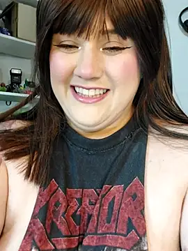 Snapshot of ItsNaiixa chatting on 02.27.26 ItsNaiixa online show from 02.27.26