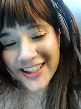 Snapshot of ItsNaiixa chatting on 03.08.26 ItsNaiixa online show from 03.08.26