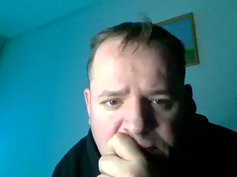 Snapshot of lobito1997 chatting on 03.17.25 lobito1997 online show from 03.17.25