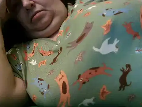 Snapshot of WHITEDAROSE chatting on 12.03.24 WHITEDAROSE online show from 12.03.24