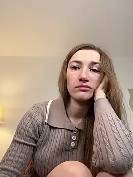 Snapshot of KateRedgar chatting on 03.20.25 KateRedgar online show from 03.20.25