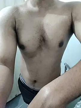 Snapshot of hottboy_39 chatting on 02.25.26 hottboy 39 online show from 02.25.26