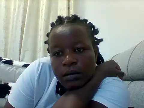 Snapshot of Dark_lvy chatting on 01.05.25 Dark lvy online show from 01.05.25