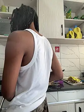 monic421 online show from 11.16.25