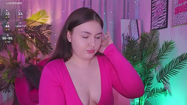 Snapshot of Mia__Peach chatting on 03.16.25 Mia Peach online show from 03.16.25