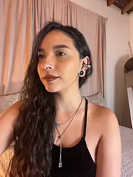 ThaliaRivera  online show from 06.05.26