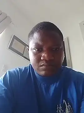 Snapshot of Algenis1232 chatting on 10.23.25 Algenis1232 online show from 10.23.25