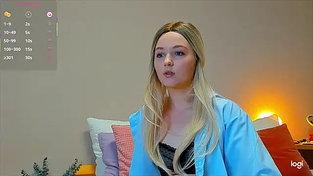 Snapshot of Agatha_weiss chatting on 12.01.25 Agatha weiss online show from 12.01.25