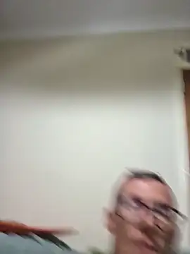 Snapshot of TheSouthernKing chatting on 02.15.26 TheSouthernKing online show from 02.15.26