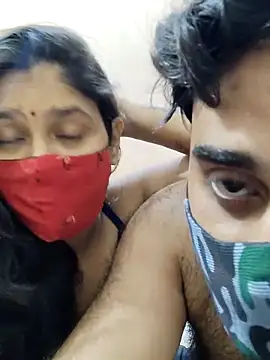 IND COUPLE1 online show from 12.18.24