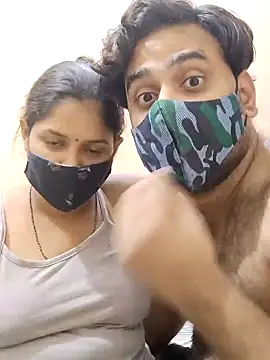 IND COUPLE1 online show from 01.09.25