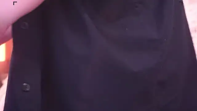 Charming Daphny online show from 03.07.25