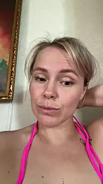 Snapshot of Charming_Daphny chatting on 07.04.26 Charming Daphny online show from 07.04.26