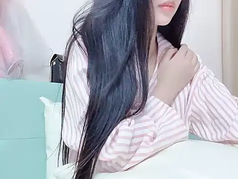 Snapshot of Virgo_686 chatting on 10.02.25 Virgo 686 online show from 10.02.25