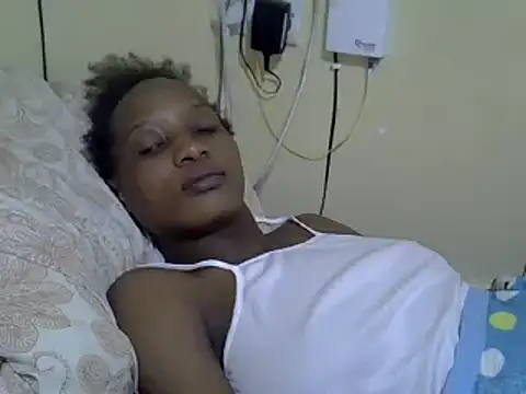 Snapshot of Iam_Rona chatting on 01.11.25 Iam Rona online show from 01.11.25