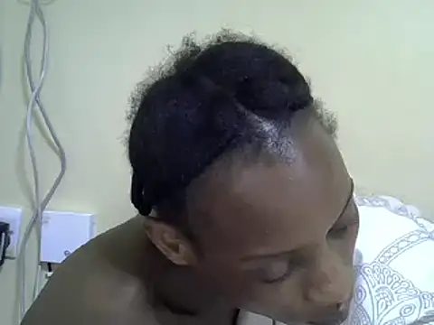 Snapshot of Iam_Rona chatting on 01.24.25 Iam Rona online show from 01.24.25