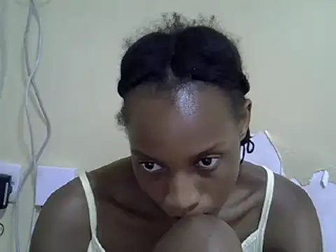 Snapshot of Iam_Rona chatting on 01.24.25 Iam Rona online show from 01.24.25