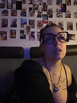 Hawitxui online show from 12.21.25