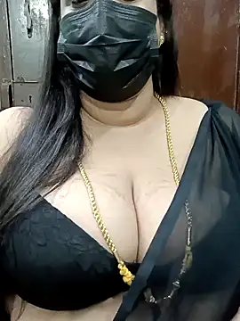 Snapshot of ashikaa_r chatting on 02.09.25 ashikaa r online show from 02.09.25