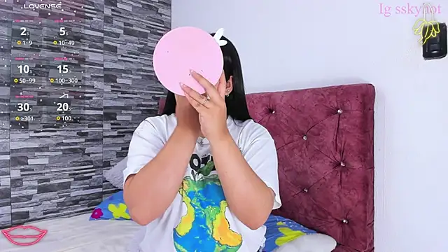 skyhotgirll online show from 09.11.25