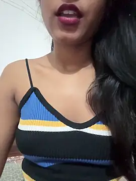 Snapshot of Hot_Goldengirl chatting on 09.11.25 Hot Goldengirl online show from 09.11.25