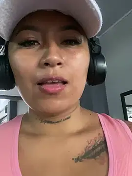 Snapshot of luisa16xxx chatting on 01.13.25 luisa16xxx online show from 01.13.25