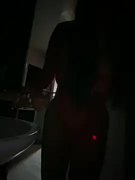 Snapshot of luisa16xxx chatting on 01.21.25 luisa16xxx online show from 01.21.25