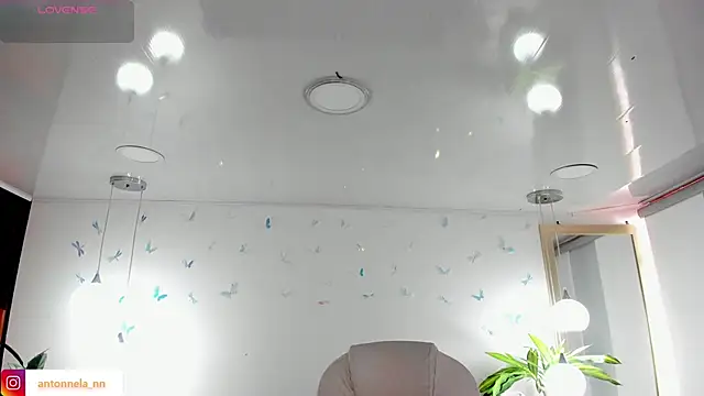  Antonnela  online show from 02.22.26