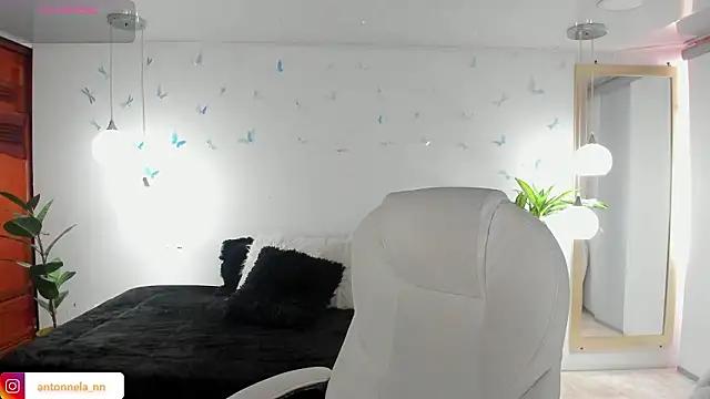  Antonnela  online show from 03.13.26