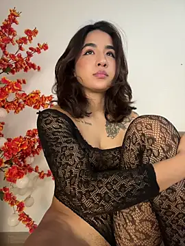 VictoriaHiill online show from 07.28.26