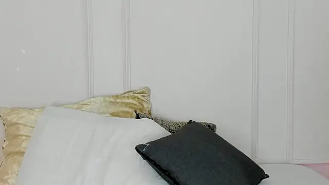 Mariapettit online show from 02.18.26