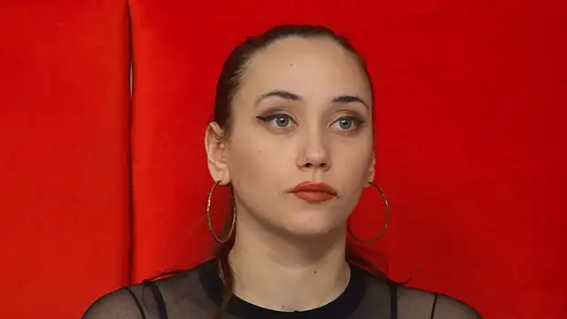 Snapshot of AliceMunro chatting on 01.15.25 AliceMunro online show from 01.15.25