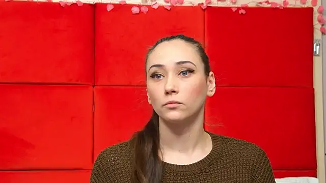 Snapshot of AliceMunro chatting on 01.21.25 AliceMunro online show from 01.21.25