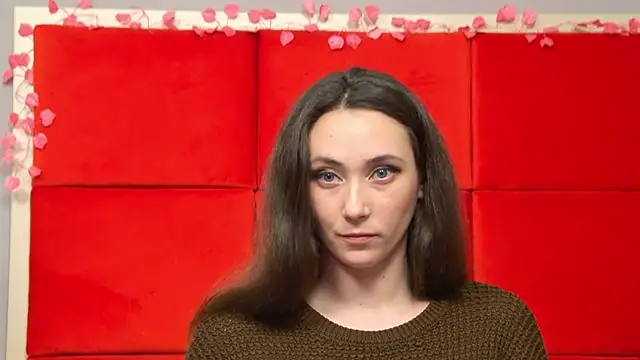 Snapshot of AliceMunro chatting on 02.03.25 AliceMunro online show from 02.03.25