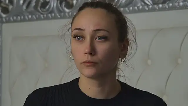 Snapshot of AliceMunro chatting on 10.15.25 AliceMunro online show from 10.15.25