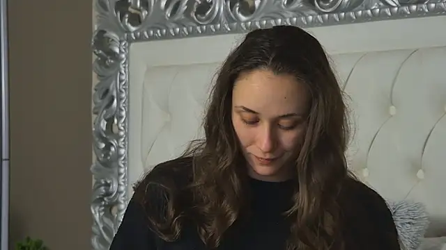 AliceMunro online show from 02.05.26