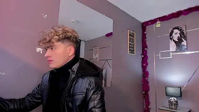 Snapshot of ANDRIUS_24 chatting on 12.03.24 ANDRIUS 24 online show from 12.03.24