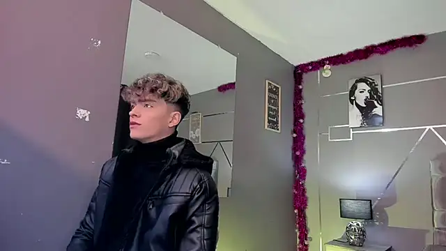 Snapshot of ANDRIUS_24 chatting on 12.05.24 ANDRIUS 24 online show from 12.05.24