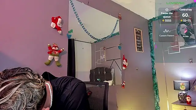 Snapshot of ANDRIUS_24 chatting on 12.18.24 ANDRIUS 24 online show from 12.18.24