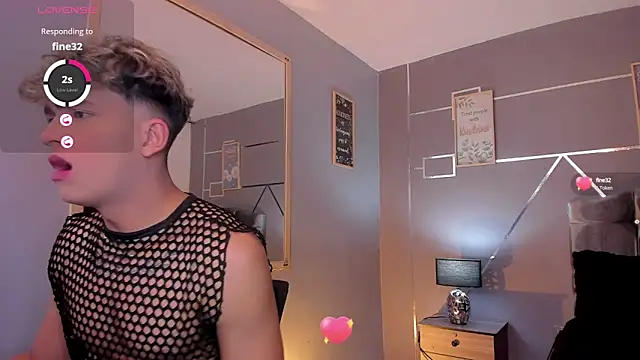 Snapshot of ANDRIUS_24 chatting on 01.16.25 ANDRIUS 24 online show from 01.16.25