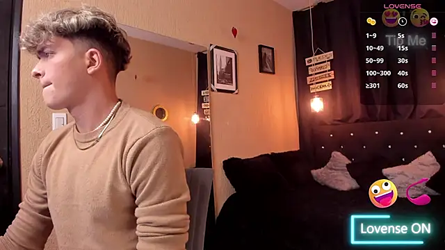 Snapshot of ANDRIUS_24 chatting on 02.25.25 ANDRIUS 24 online show from 02.25.25