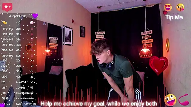 Snapshot of ANDRIUS_24 chatting on 09.16.25 ANDRIUS 24 online show from 09.16.25