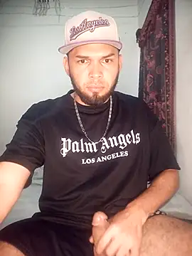 Snapshot of Elfllacco chatting on 03.29.26 Elfllacco online show from 03.29.26