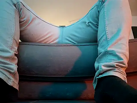 Leonormaldick online show from 03.11.25